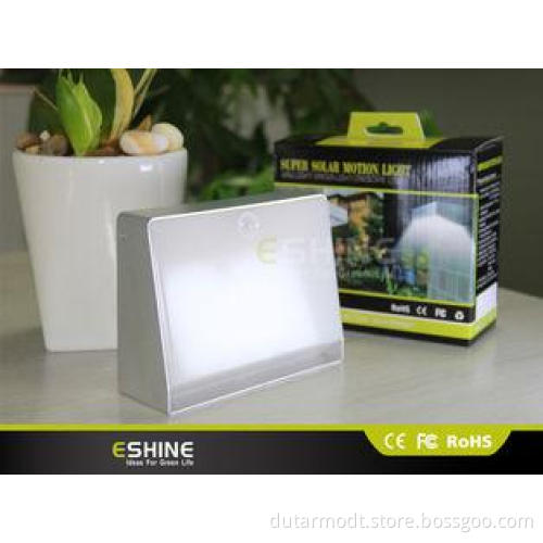 Weatherproof Frostfire Solar Motion Security Light with Pir